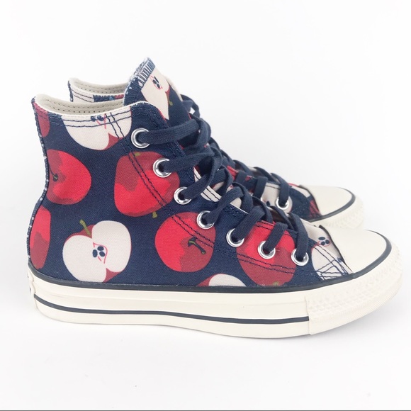 converse apple print